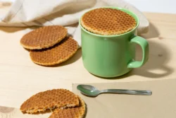 AP51935__DG wafle z syropem holenderskim, 250 g