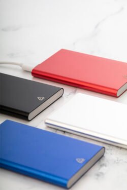 AP800528-21__DG2 power bank
