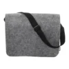 AP800572-77__A Filcowa torba kurierska RPET
