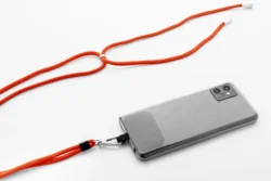 AP800596-05__FC1 smycz RPET z uchwytem na telefon