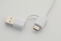 AP864036__DG2 hub USB