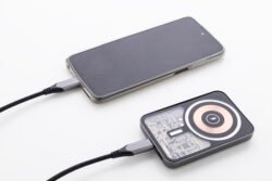 AP864073-21__FC1 power bank