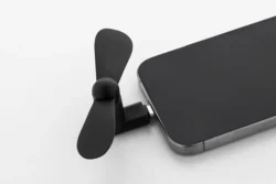 AP864086-10__FC1 fan smartfonów
