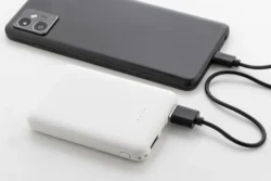 AP864115-01__FC1 Powerbank RABS