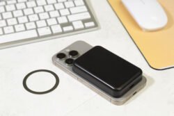 AP864135-10__DG2 powerbank RABS