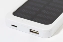 AP864138-01__CU1 Powerbank RABS