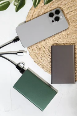 AP800528-07__DG2 power bank