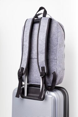 AP800570-77__FC Plecak z filcu RPET